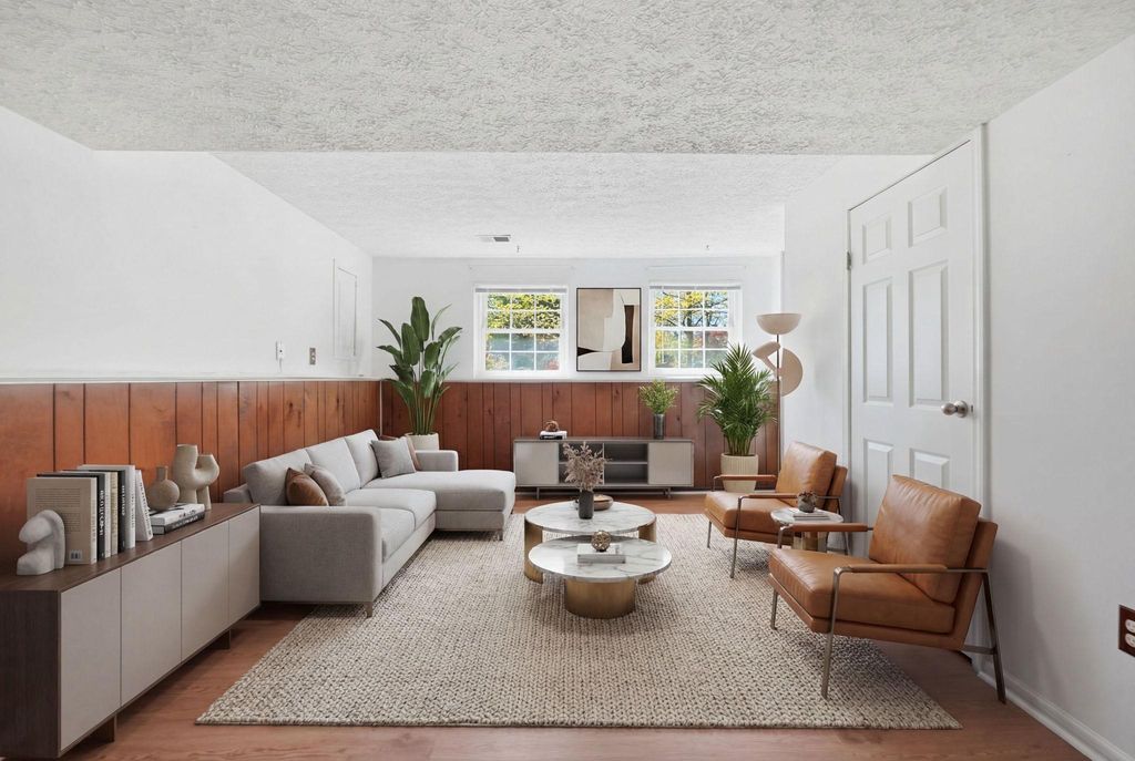 Image 19 of property listing at 10300 FORESTGROVE LN, Bowie, MD 20721