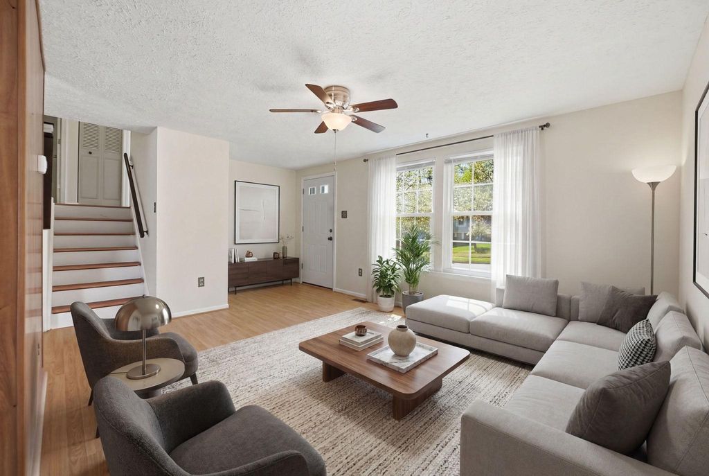 Image 3 of property listing at 10300 FORESTGROVE LN, Bowie, MD 20721