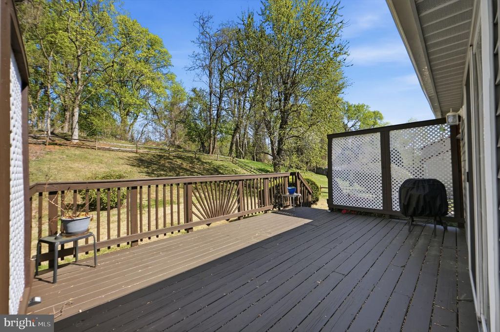 Image 25 of property listing at 10300 FORESTGROVE LN, Bowie, MD 20721