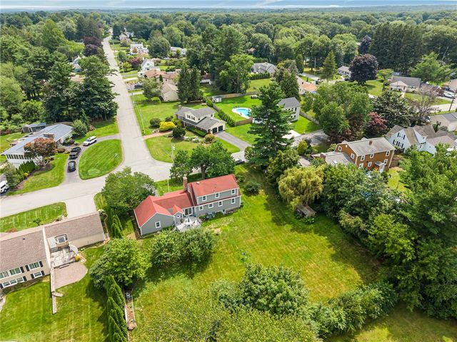 37 Nelson Road, Cranston, RI 02921
