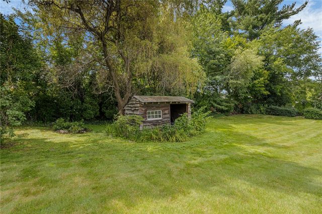 37 Nelson Road, Cranston, RI 02921