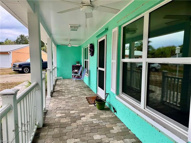 15830 Jade CT N, North Fort Myers, FL 33917