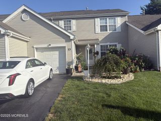 13 Perri Road, Freehold, NJ 07728