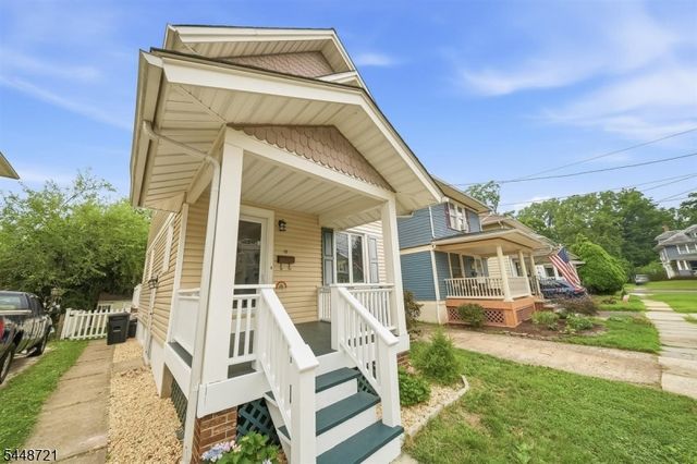 9 S Middaugh St, Somerville Boro, NJ 08876