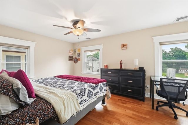 9 S Middaugh St, Somerville Boro, NJ 08876