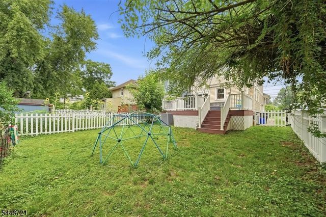 9 S Middaugh St, Somerville Boro, NJ 08876