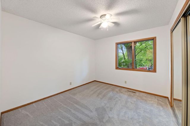 1264 Vildmark Drive, Eagan, MN 55123
