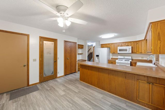 1264 Vildmark Drive, Eagan, MN 55123
