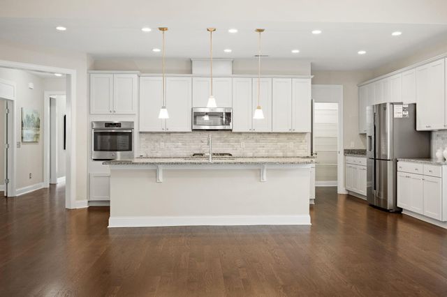 2012 Redback Drive, Summerville, SC 29483