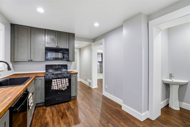 1059 Martin Luther King Jr Street, Grand Rapids, MI 49507