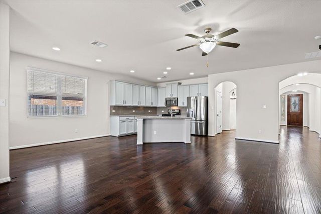 2721 Garlic Creek DR, Buda, TX 78610