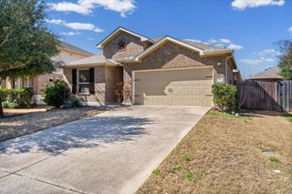 2721 Garlic Creek DR, Buda, TX 78610