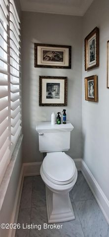 2328 Village Dr, Louisville, KY 40205