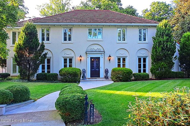 2328 Village Dr, Louisville, KY 40205