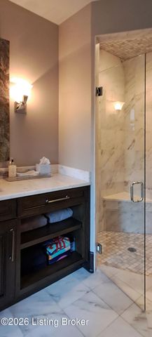 2328 Village Dr, Louisville, KY 40205