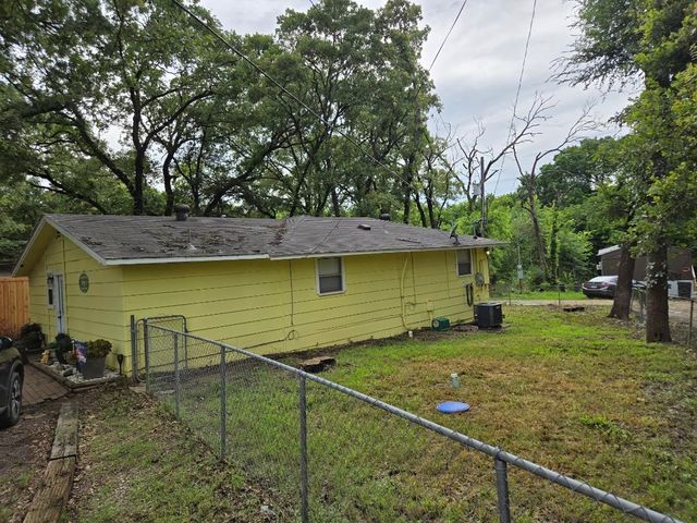 260 Vz County Road 3843, Wills Point, TX 75169