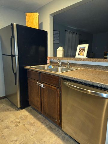260 Vz County Road 3843, Wills Point, TX 75169