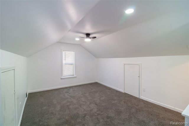 19341 Oakfield Street, Detroit, MI 48235