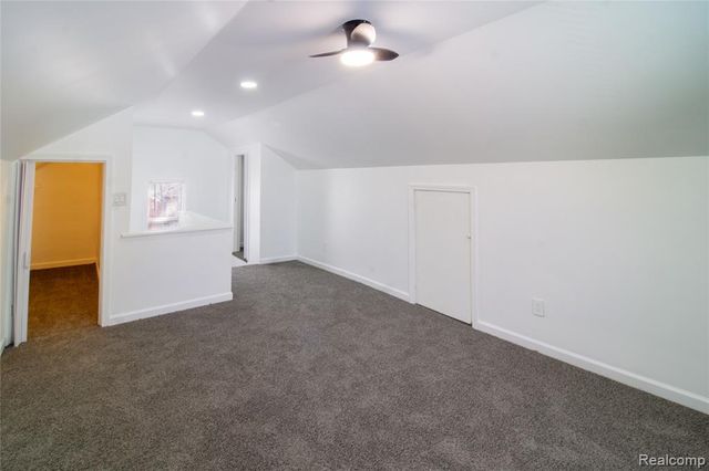 19341 Oakfield Street, Detroit, MI 48235