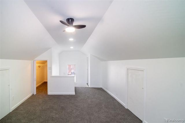 19341 Oakfield Street, Detroit, MI 48235