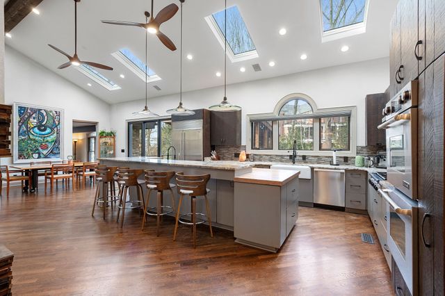 1002 Old Hickory Blvd, Brentwood, TN 37027