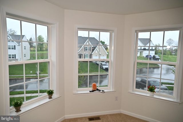 30 ANDREA LN, Gilbertsville, PA 19525