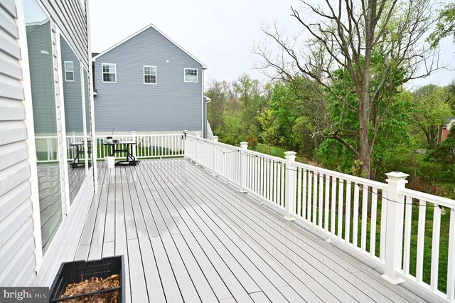 30 ANDREA LN, Gilbertsville, PA 19525