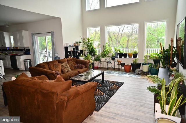 30 ANDREA LN, Gilbertsville, PA 19525