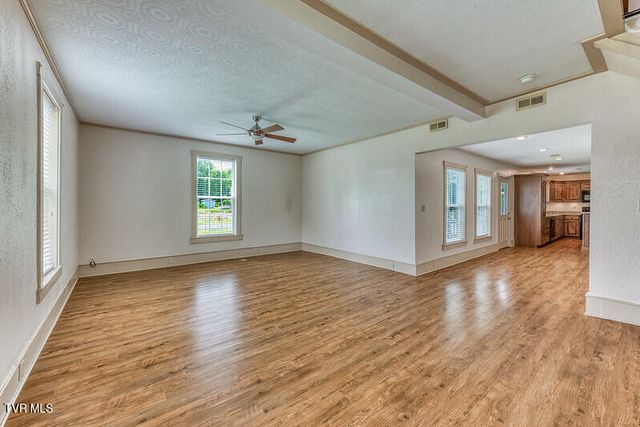 216 Main Street, Roan Mountain, TN 37687