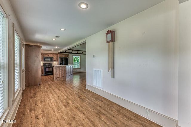 216 Main Street, Roan Mountain, TN 37687