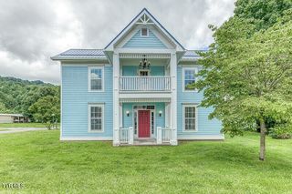 216 Main Street, Roan Mountain, TN 37687