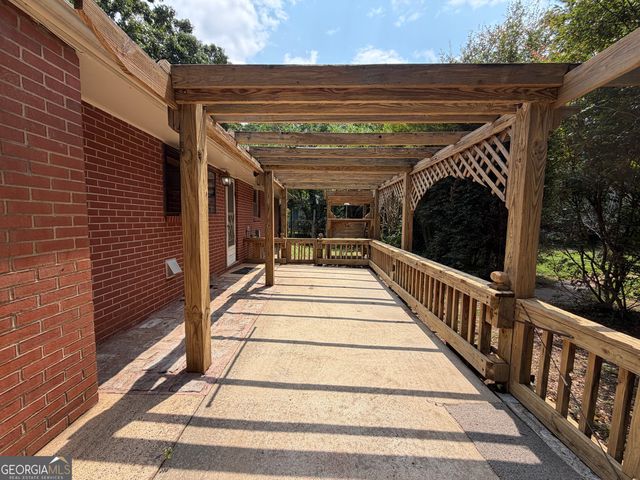 1054 College Station Road, Athens, GA 30605