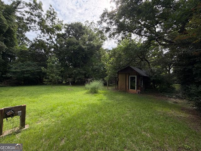 1054 College Station Road, Athens, GA 30605