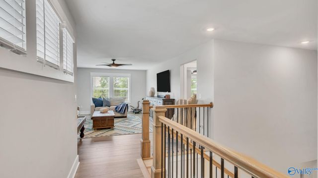 219 Applewood Court, Huntsville, AL 35811