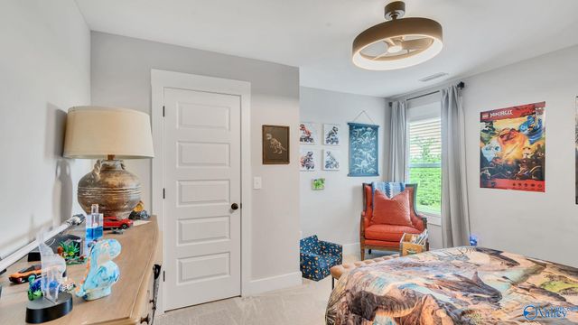 219 Applewood Court, Huntsville, AL 35811