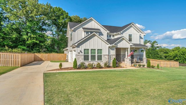 219 Applewood Court, Huntsville, AL 35811