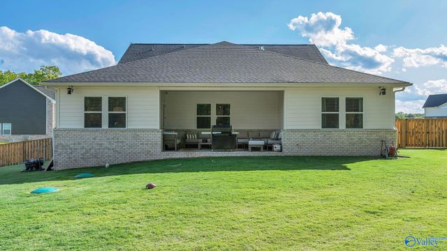 219 Applewood Court, Huntsville, AL 35811