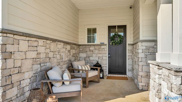 219 Applewood Court, Huntsville, AL 35811