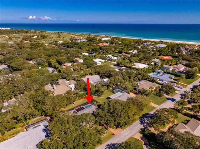 935 Tulip Lane, Vero Beach, FL 32963