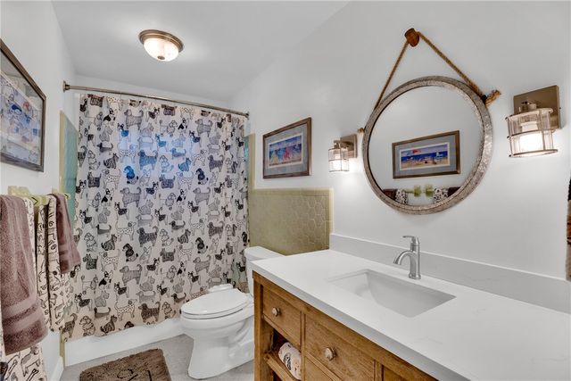 935 Tulip Lane, Vero Beach, FL 32963