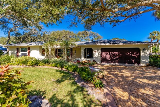 935 Tulip Lane, Vero Beach, FL 32963