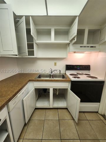 1535 SE 15th St 209, Fort Lauderdale, FL 33316