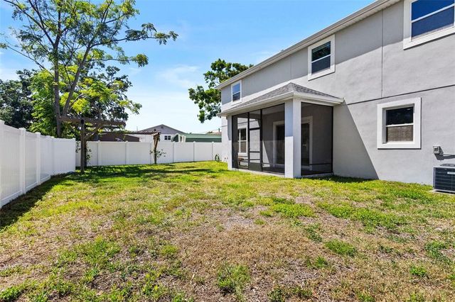 3612 W PEARL AVENUE, Tampa, FL 33611