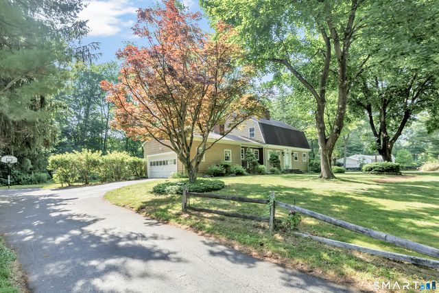 10 Philip Drive, Shelton, CT 06484