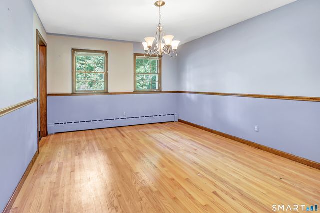 10 Philip Drive, Shelton, CT 06484