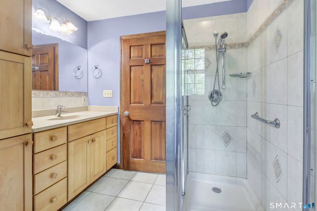 10 Philip Drive, Shelton, CT 06484