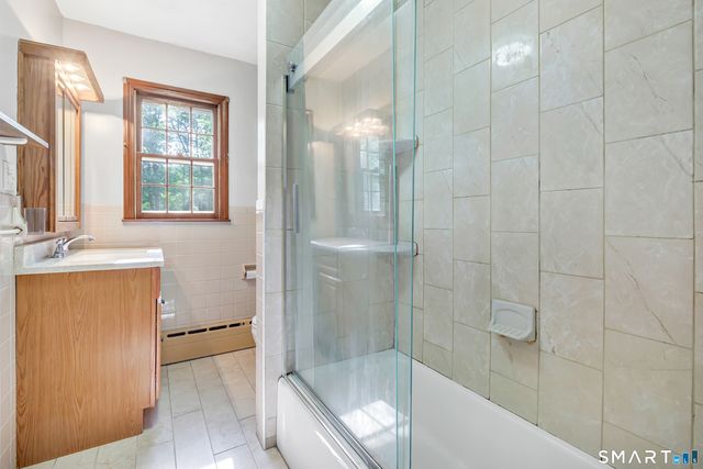 10 Philip Drive, Shelton, CT 06484
