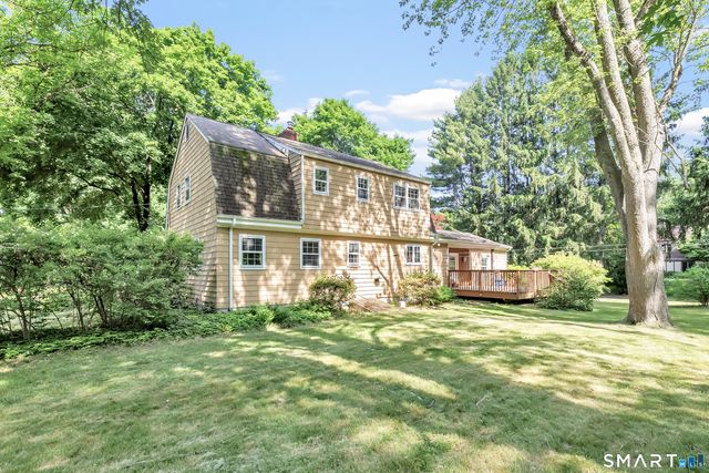 10 Philip Drive, Shelton, CT 06484