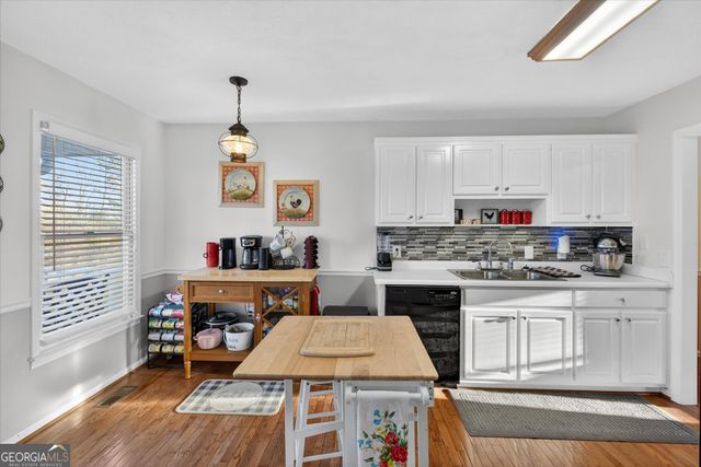 1982 Moccasin Gap Road, Lula, GA 30554