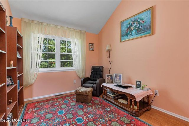 73 Malibu Drive, Eatontown, NJ 07724